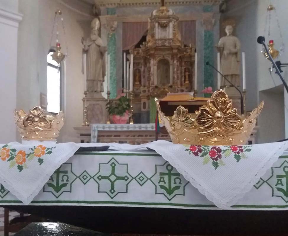 Coroncine Cesellate per la Madonna del Carmine e Bambinello. Grantorto (PD) Italy