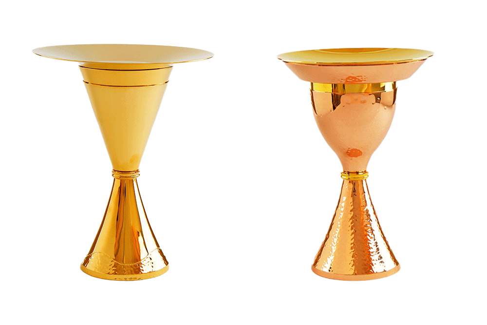 Chalice with patens. Polished and Hammered metal- gold plating metal and rose gold. Art. Er 1864 B- 1929 S- 1930- 624